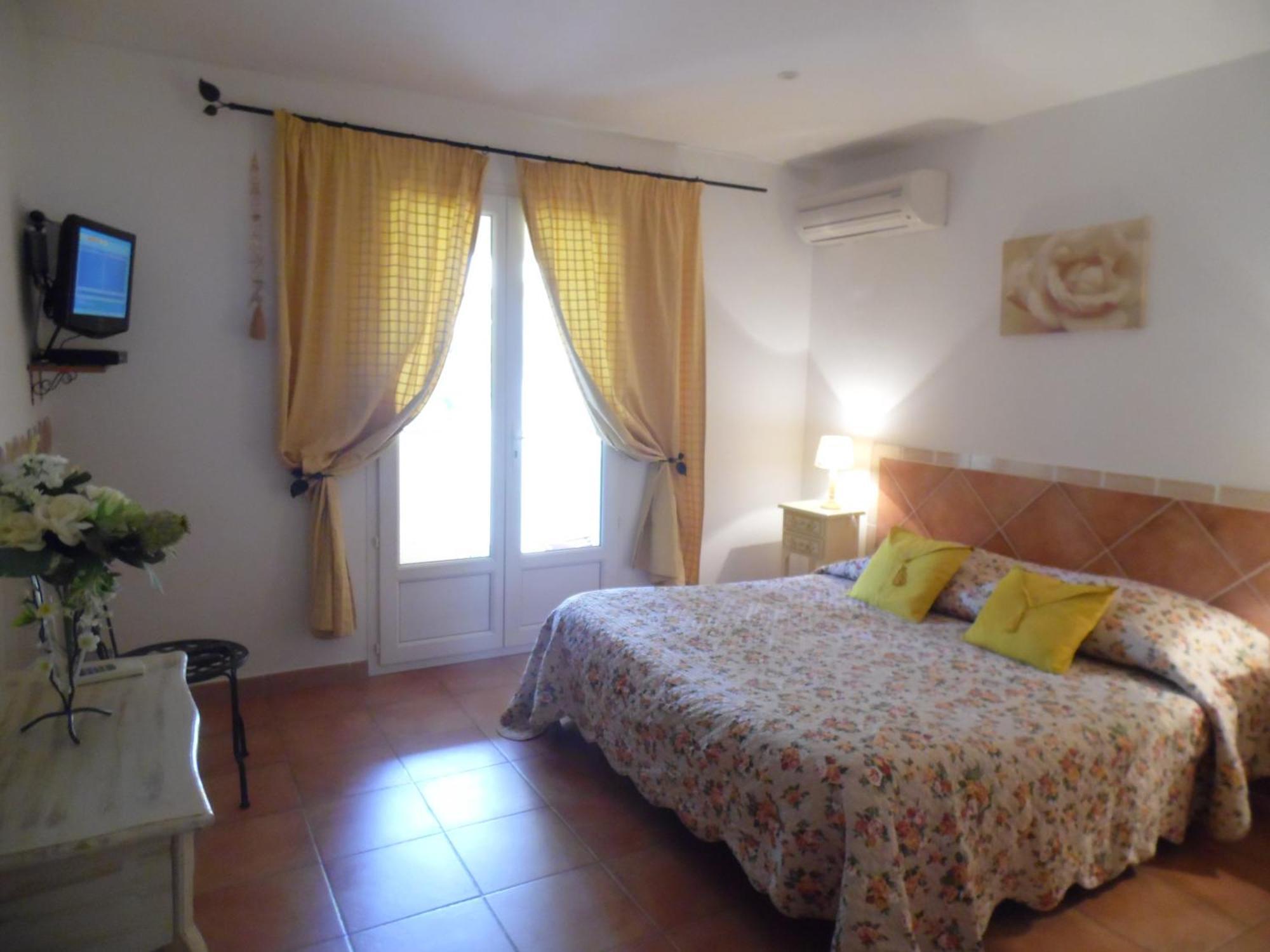 Locations Residence Rocca Rossa Palombaggia Classees 3 Etoiles Порто-Веккьо Экстерьер фото