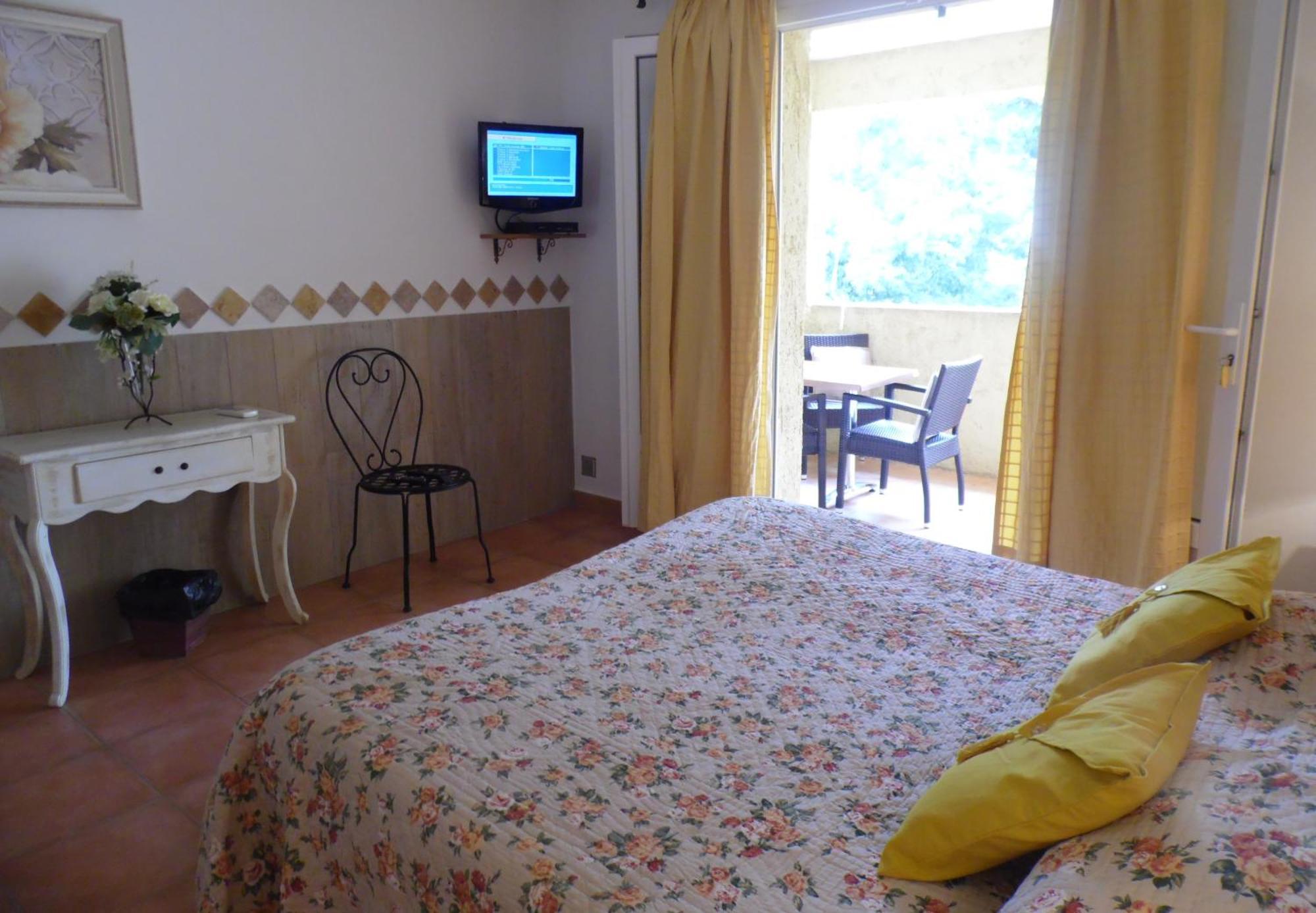Locations Residence Rocca Rossa Palombaggia Classees 3 Etoiles Порто-Веккьо Экстерьер фото
